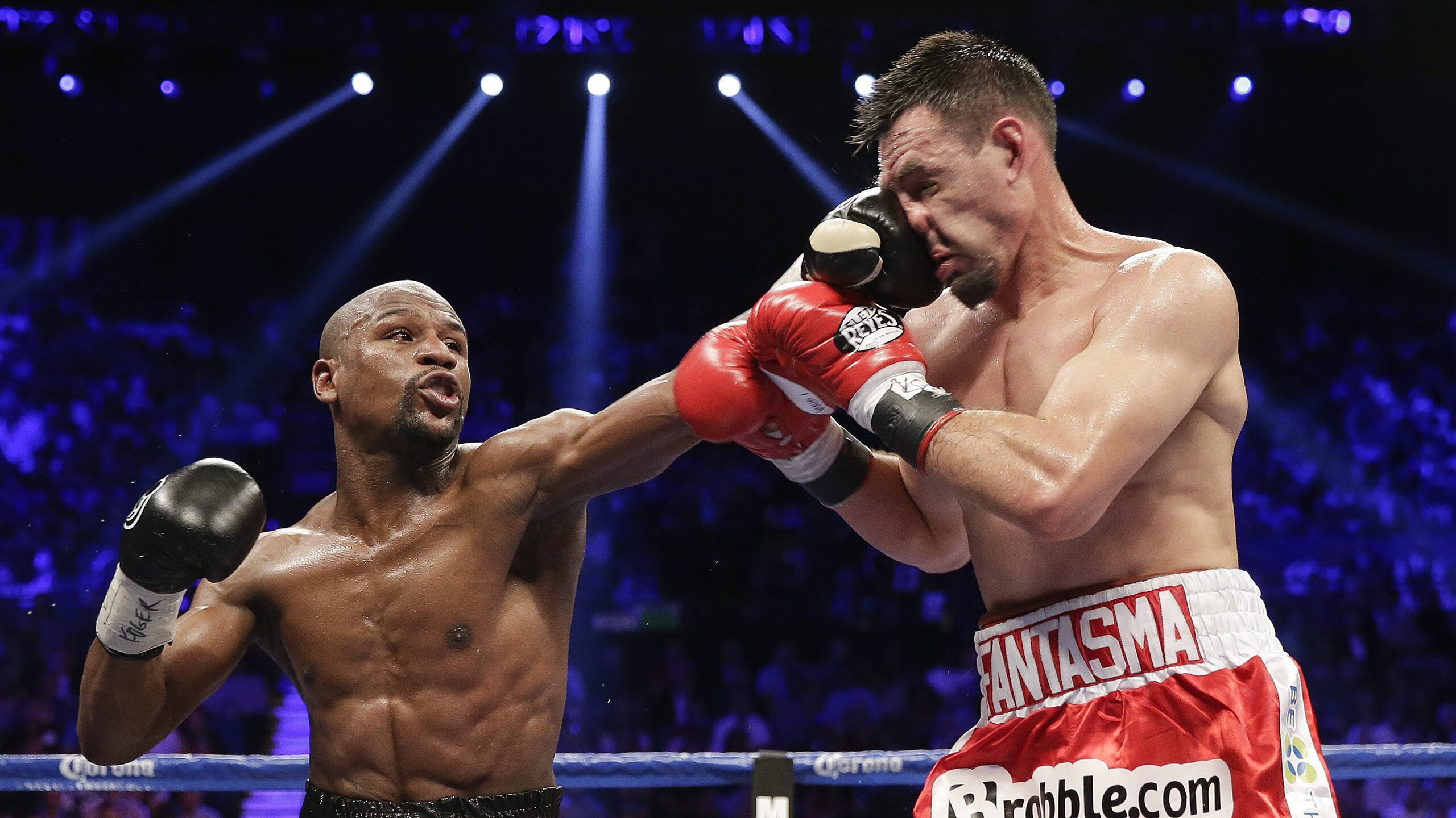 欧洲杯精彩激战：突破、阵地战、防守反击俱佳，欧洲杯揭幕战依98db in